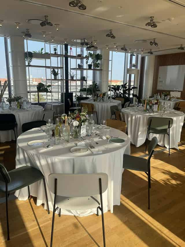 Meeting Rooms