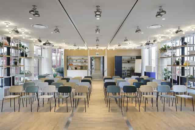 Meetingsbooker.com - >Meeting Rooms by Zoku Copenhagen - Mødelokaler København</a>