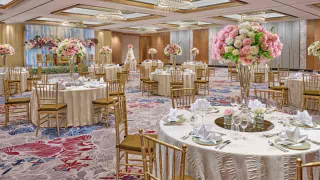 Elegant Mandarin Oriental Jakarta banquet hall, perfect for weddings and upscale events.