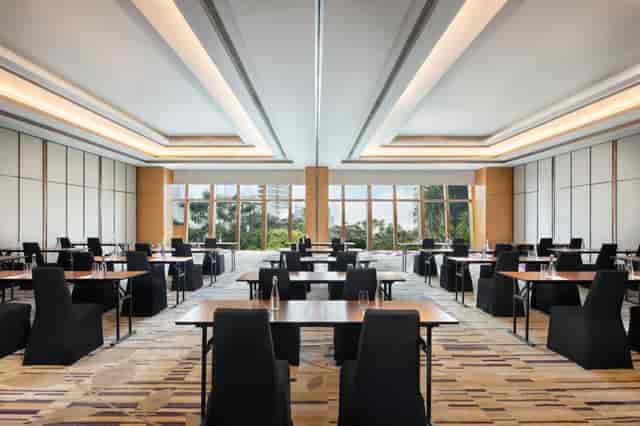 Sophisticated meeting space at The Westin Jakarta, perfect for corporate events and networking.
