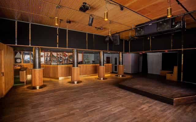 Ideal Bar