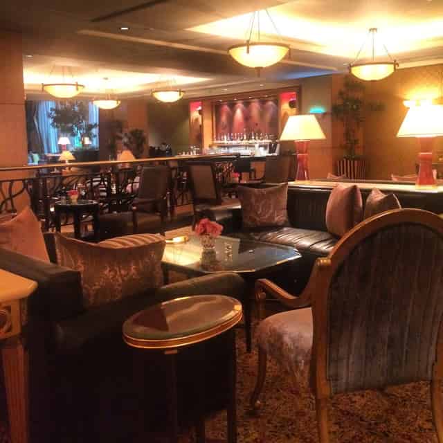 Cascade Lounge
