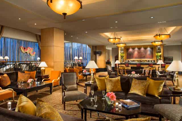 Cascade Lounge
