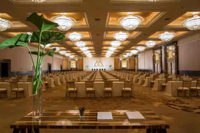Conference room at Hotel Mulia Senayan, elegant decor for corporate events and conferences.