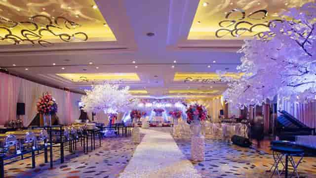 Elegant Grand On Thamrin Ballroom, Pullman Jakarta, ideal for weddings and upscale events.