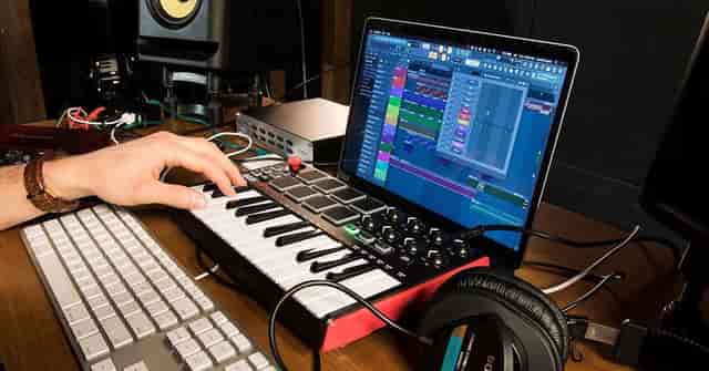 Recording studio setup with MIDI keyboard for dynamic live music events