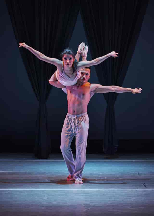 Duet performance at California State University, enhancing gala and corporate events.