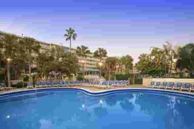 Island Ballroom