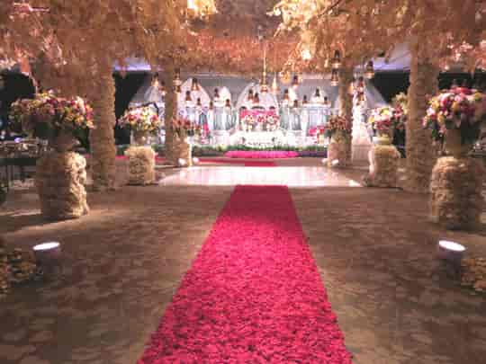 Elegant Grand Ballroom at Shangri-La Jakarta, perfect for luxurious wedding celebrations.