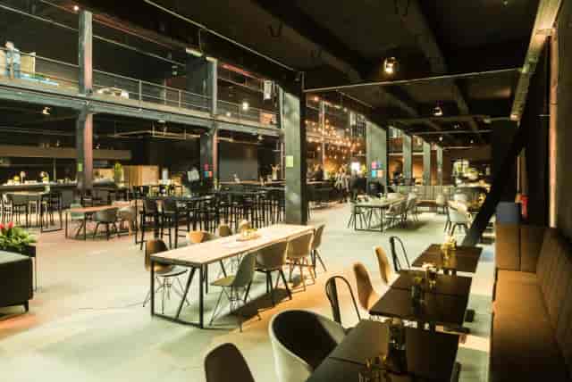 Main Hall at Motorwerk Berlin, modern event space for corporate meetings and gatherings.