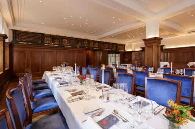 Zunfthaus zur Saffran | Evenlox