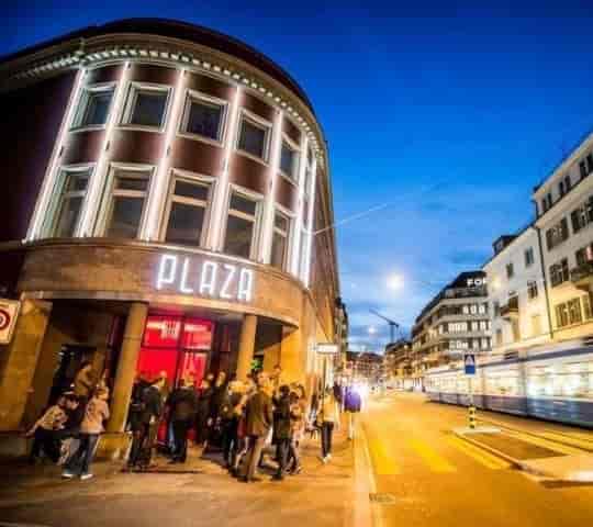Night club Plaza Klub with vibrant lights, ideal for events and celebrations.