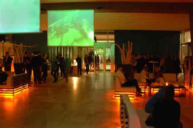 Vortragssaal in Kunsthaus Zürich: modern lounge for networking events and gatherings.