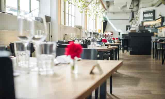 Elegant dining setup at K2, ACE Zurich for events and meetings. Inviting atmosphere.