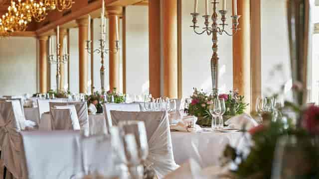 Elegant banquet hall at Bleulersaal, ideal for weddings and corporate events.