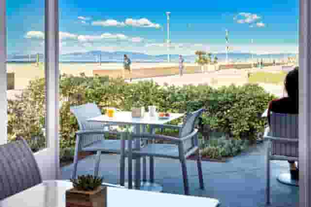 Strand Cafe & Patio