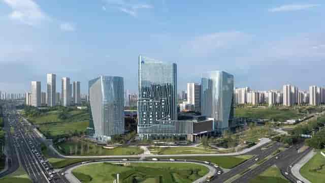 Luxi Yangliu at Hotel Nikko Chengdu, modern convention center for conferences and exhibitions.