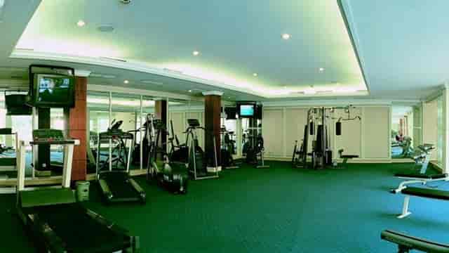 Fitness room in Dignitary Hall, Sichuan Jin Jiang Hotel for wellness-focused events.