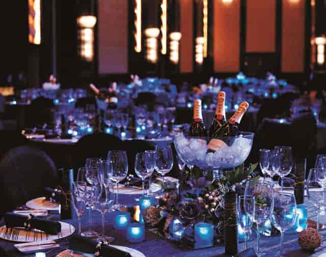Elegant banquet table in Shangri-La Guangzhou, ideal for corporate galas and celebrations.