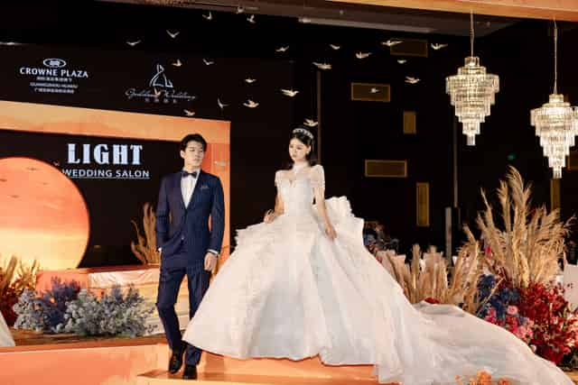 Crowne Ballroom D