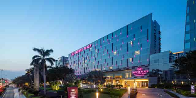 Crowne Plaza Guangzhou Huadu hotel with modern architecture, ideal for business events.