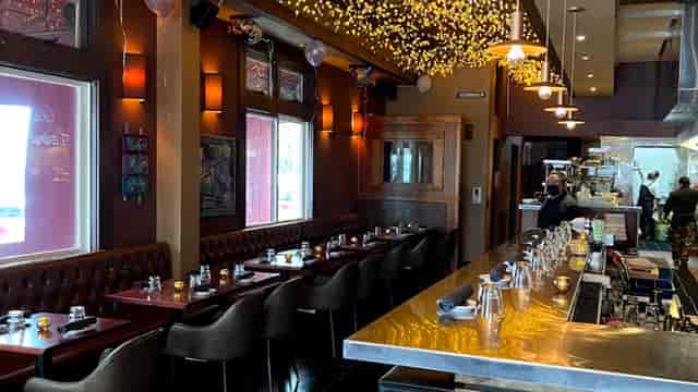 Stylish Bistro Central Parc restaurant in San Francisco, perfect for networking events and celebrations.