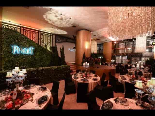 Elegant banquet hall at Mandarin Oriental, perfect for gala and luxury events.