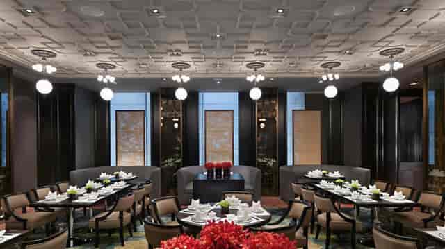 Elegant Tianhe Room at Mandarin Oriental, Guangzhou for upscale meetings and events.