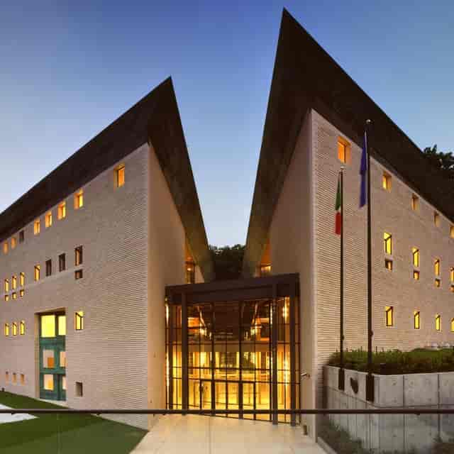 Modern Italian Embassy in Washington, ideal for corporate events and creative workshops.