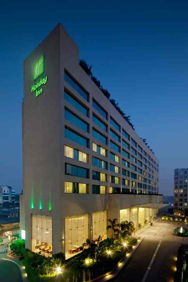 Holiday Inn Mumbai Conference center, modern architecture, perfect for corporate events.