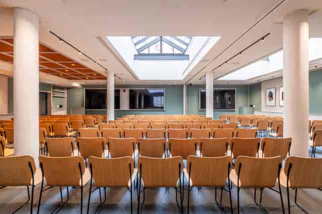 Full Venue at Salisbury House: spacious conference room with natural light for seminars.