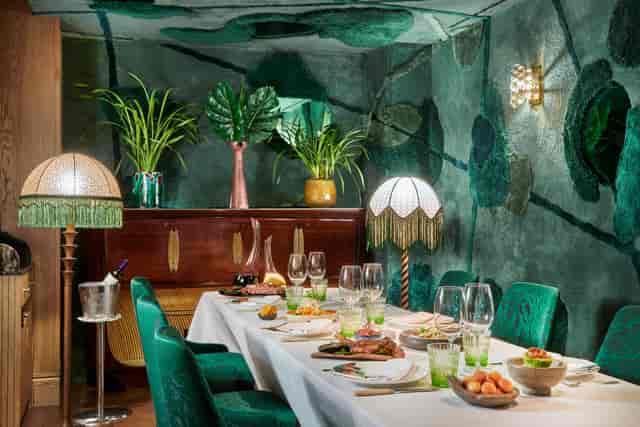Private dining room in Amazónico London, ideal for upscale gatherings and corporate dinners.