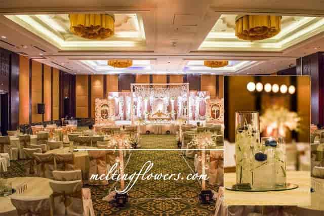 Elegant wedding venue at The Ritz-Carlton, Bangalore, featuring sophisticated decor and ambiance.