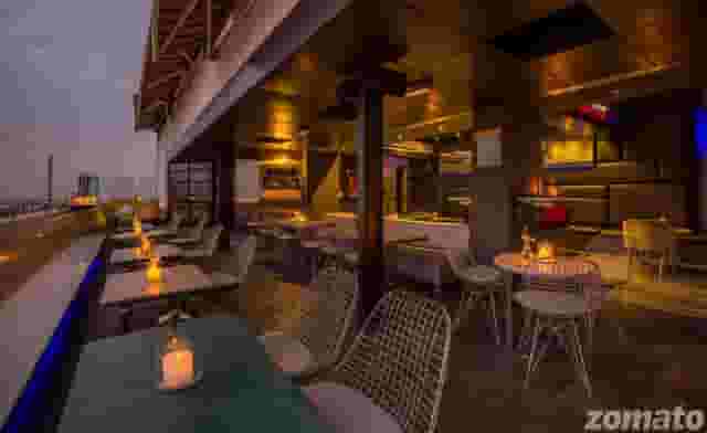 13th Floor Bar