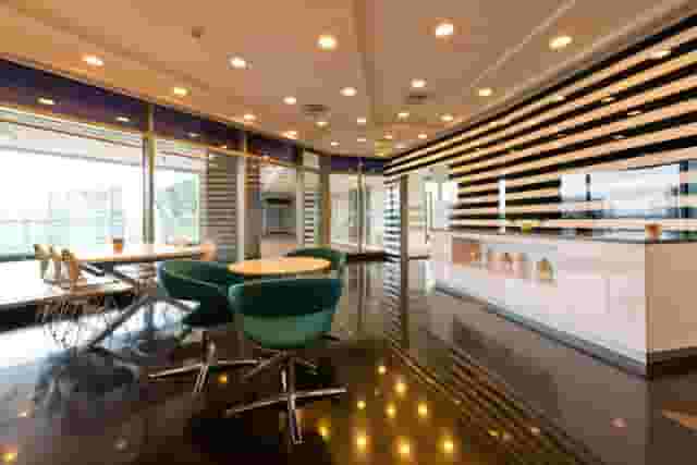 L7, Event Space