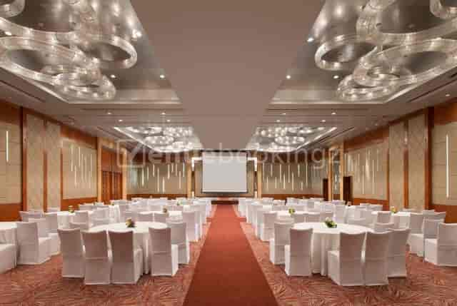 Elegant Party Lawn at Sheraton Grand Bengaluru, ideal for corporate events and receptions.
