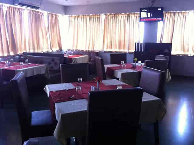Cozy restaurant setup at The Spice, Verda Saffron for intimate meetings and events.