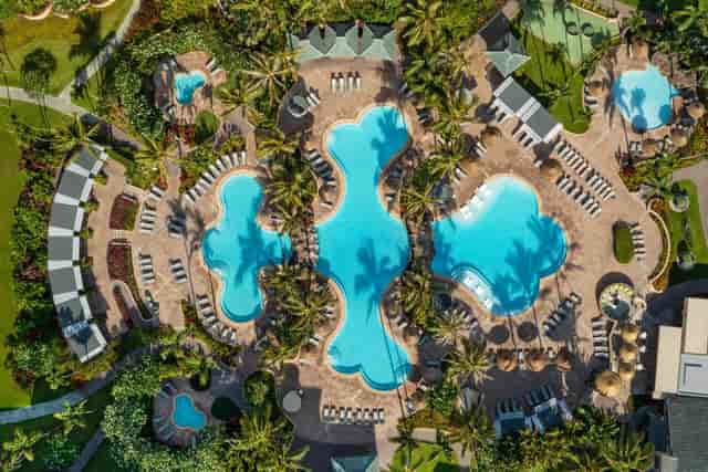 Aerial view of Ritz-Carlton pool deck, ideal for events and conferences.