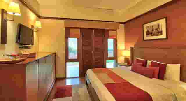 Burgundy Room