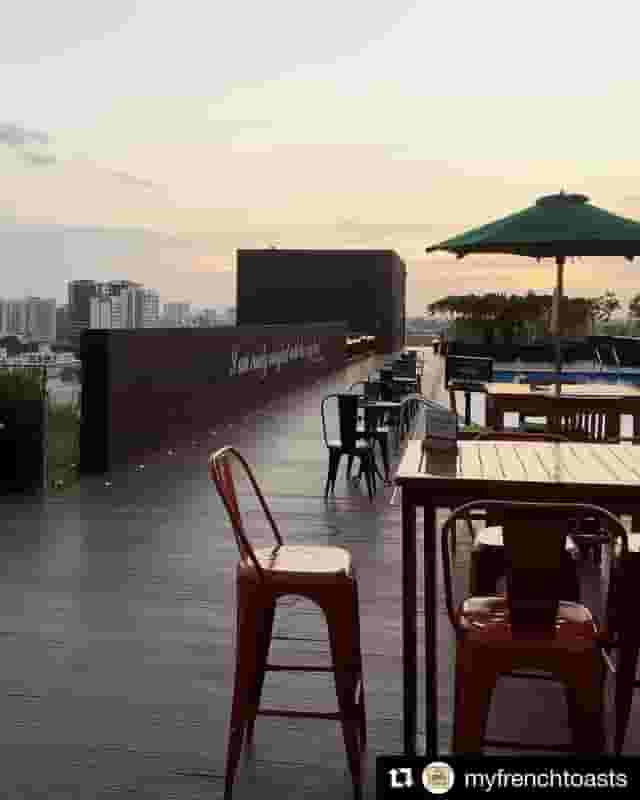 ALT Rooftop Bar & Lounge