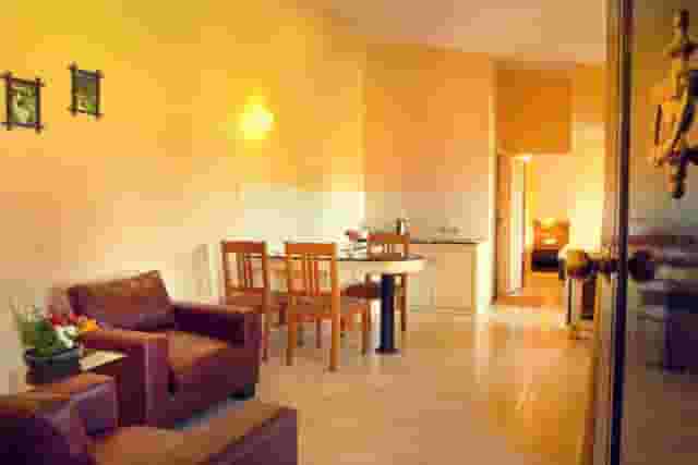 Premium Suite