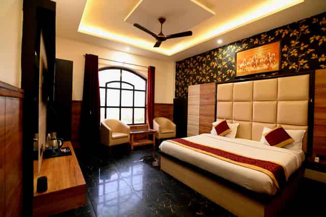Executive Room