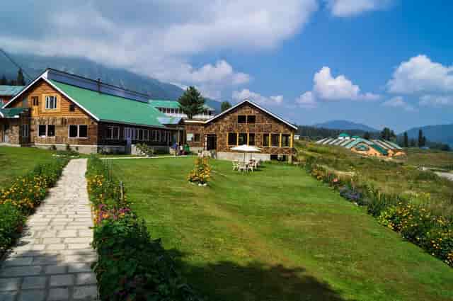 Scenic venue at Hotel Signature, ideal for retreats and outdoor events.