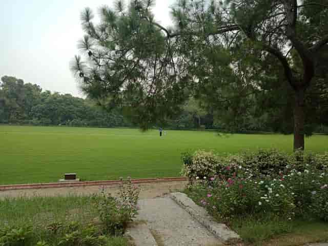 Durbar Hall at Governor's House: spacious outdoor venue for corporate retreats and picnics.