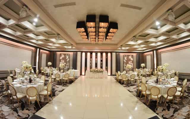 Banquet hall