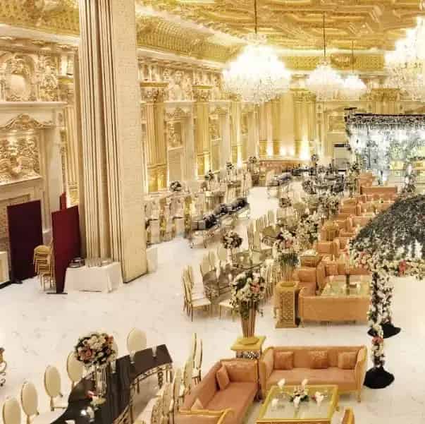 Banquet hall