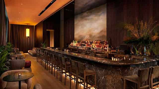 bar