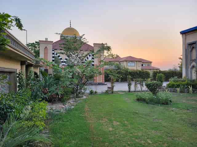 Lush Lahore Country Club gardens ideal for outdoor events and gatherings.
