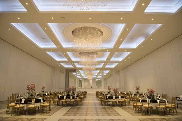 Banquet hall