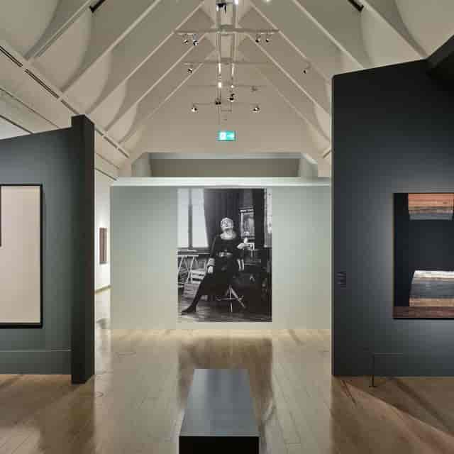 Elegant gallery space in SCHIRN KUNSTHALLE, ideal for art exhibitions and networking events.